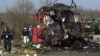 Uništeni autobus Niš ekspresa posle eksplozije u Livadicama, kod Podujeva, 16. februara 2001. godine
