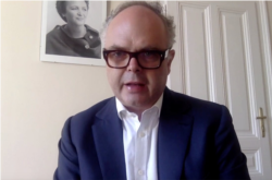 Heinrich von Pezold lost part of his land in 2001, in Mazowe district about 100km north of Harare is cautiously optimistic following the government’s announcement that it would give back land to some white farmers Sep. 8, 2020 (VOA/Columbus Mavhunga)