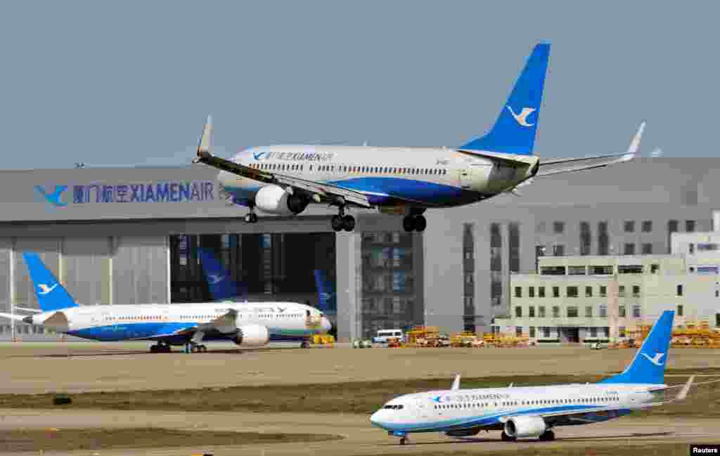 2018年3月21日，中国厦门航空公司的一架波音737-800客机降落在福建省福州市福州长乐国际机场。中国购买大量波音客机。