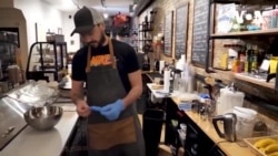 Перетворити сімейний рецепт на успішну бізнес концепцію: історія емігранта з України у Нью-Йорку. Відео