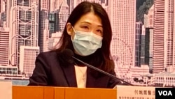 医院管理局总行政经理何婉霞2月17日在疫情记者会表示，她建议老年人接种疫苗，减低严重并发症及死亡率。