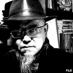 中国异议人士、诗人季风 （资料照片）