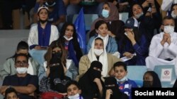 حضور زنان عربستان در ورزشگاه ریاض 