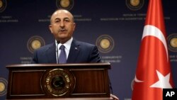 메블뤼트 차우쇼을루 터키 외교장관.