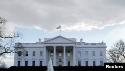Белый дом. Вашингтон. округ Колумбия (архивное фото) 