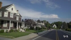 Maryland Town's Bathtub Races Attract Tourists for a Good Cause