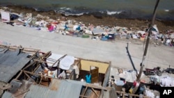 2016年10月7日飓风“马修”过后海地满目疮痍。