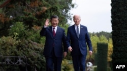 美国总统拜登与中国领导人习近平在加州费罗丽庄园举行双边会谈。（2023年11月15日）