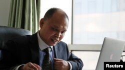 北京维权律师余文生