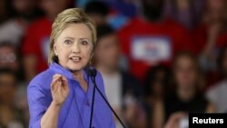힐러리 클린턴 미 민주당 대선후보가 오하이오주 신시내티에서 열린 유세에서 연설하고 있다.