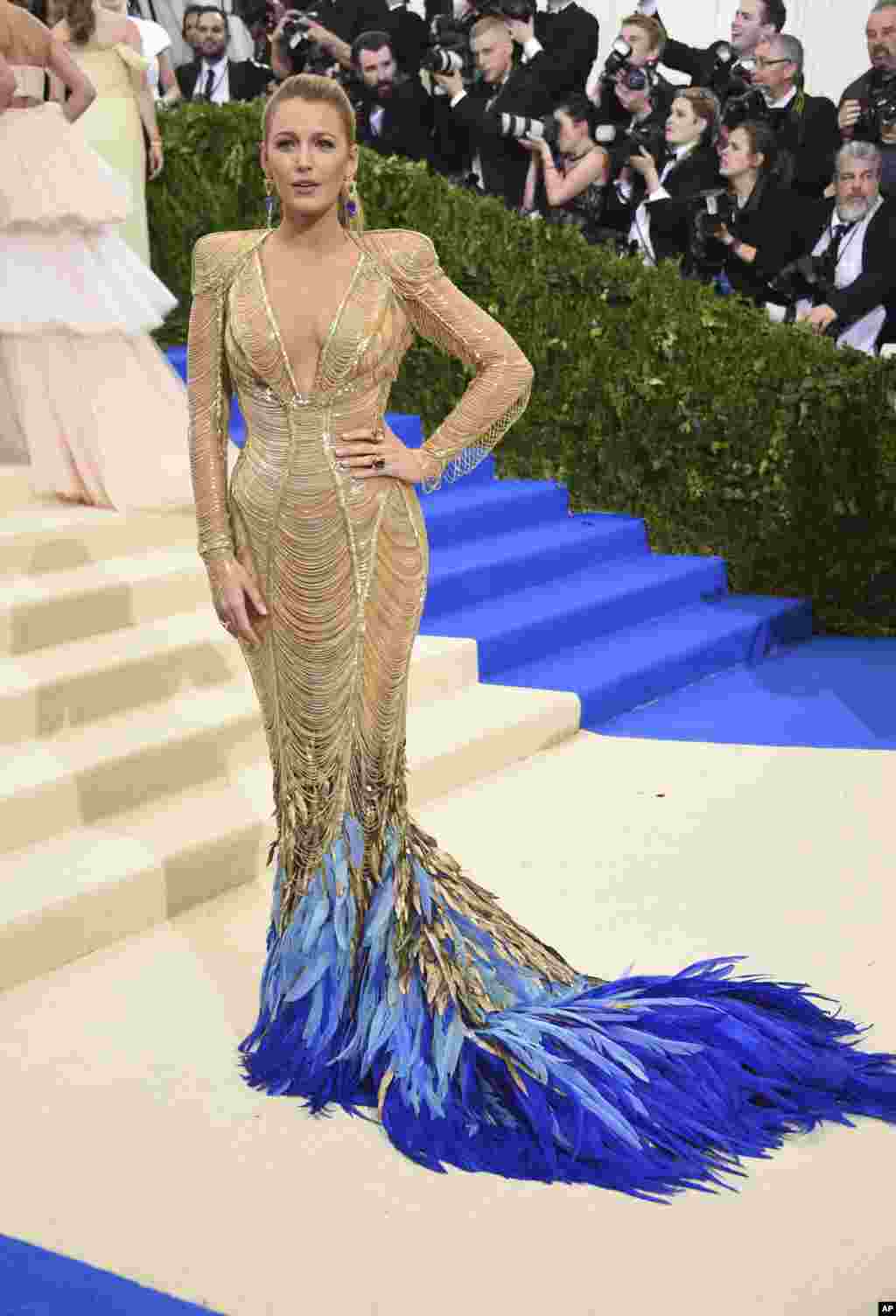 بلیک لایولی در مت گالا ۲۰۱۷، مراسم مد و لباس به نفع موزه متروپولیتن در نیویورک