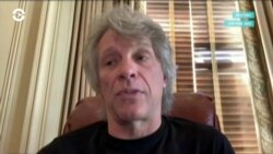 #ОставайтесьДома: как актеры и музыканты проводят карантин