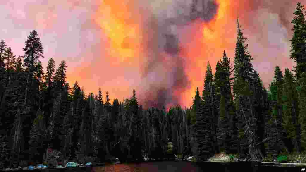 جهیل هنگتن ایالت کالیفورنیا&nbsp;