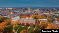 布朗大学校园。