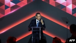 中国总理李强星期五（6月14日）在奥克兰的晚宴上与新西兰的商界领袖会面并发表讲话。（法新社） 