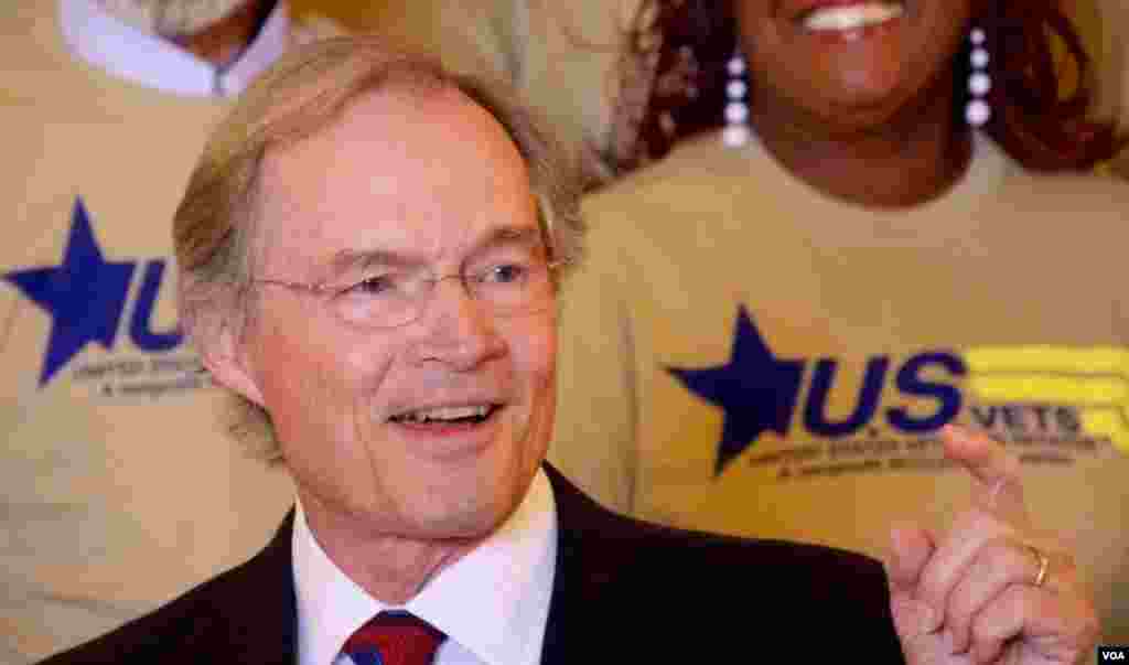 退伍军人组织主席史蒂夫•派克（美国之音国符拍摄）