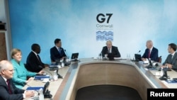 七国集团领导人在英格兰康沃尔举行高峰会议（2021年6月12日）