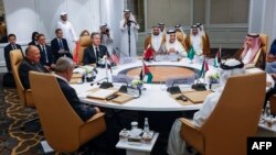 نشست آنتونی بلینکن وزیر امور خارجه آمریکا و نمایندگان عربستان، قطر، امارات، مصر، اردن، و تشکیلات خودگردان فلسطینی در ریاض – ۲۹ آوریل ۲۰۲۴ 