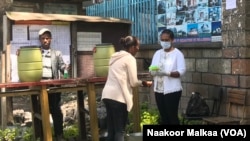 Faayilii - Magaala Amboo 