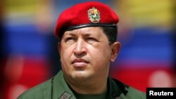 Le President Chavez lors du 3e anniversaire de son retour au pouvoir après un coup d'Etat.