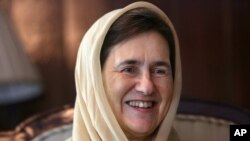 خانم غنی که در کنفرانس ملی توانمندسازی زنان در زراعت پیشه گفت که زنان سهم ارزنده در سکتور زراعت دارند