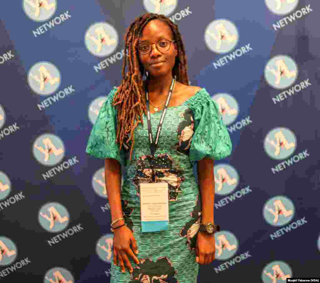 Adebooroo Pelumii Odunlaamii, Ogeettii seeraa, Naayjeeriyaa irraa 