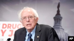 រូបឯកសារ៖លោក ​Bernie Sanders ​សមាជិក​ព្រឹទ្ធ​សភា​អាមេរិក​មក​ពី​រដ្ឋ ​Vermont ថ្លែង​នៅ​ក្នុង​សន្និសីទ​កាសែត​មួយ​កាលពីថ្ងៃទី​២៥ មករា ឆ្នាំ២០២៤។