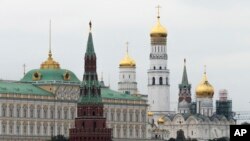 نمایی از کاخ کرملین در مسکو - آرشیو