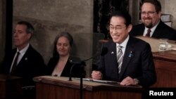 日本首先岸田文雄（Fumio Kishida）2024年4月11日在美国国会山对参众两院联席会议发表演说。（路透社）