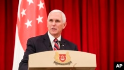 彭斯副总统在新加坡