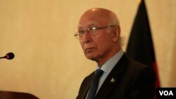 پاکستانی مشیر خارجہ سرتاج عزیز (فائل فوٹو)