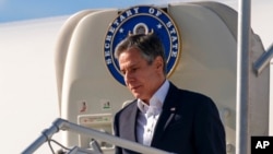 美国国务卿布林肯抵达法国巴黎。(2021年6月24日)