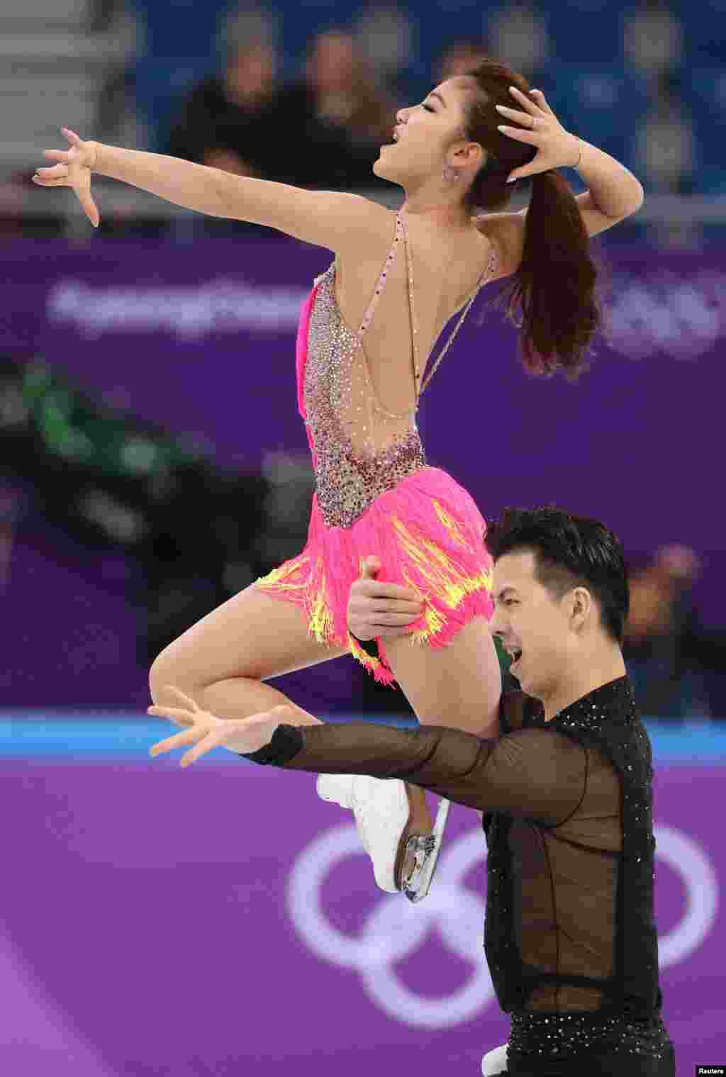 2018年2月11日，平昌冬奥会，中国的王诗玥和柳鑫宇在江陵滑冰竞技场参加花样滑冰冰舞短节目比赛。他们最终排名第7。江陵赛场是平昌2018年冬奥会的分赛场。江陵市位于平昌郡和日本海之间。