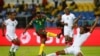 Le Cameroun et le Burkina Faso s’affrontent lors du premier match du groupe A à la phase finale de la CAN 2017 au stade de Franceville, Gabon 14 janvier 2017.