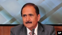 سنگین: مسدود شدن شبکۀ فیسبوک یک تصمیم بزرگ است