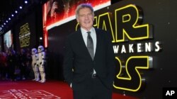 هریسون فورد یکی از ستارگان مجموعه فیلم های جنگ ستارگان است.