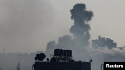 Aftermath of Israeli strikes, in Khan Younis