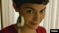 «اودره توتو» بازیگر فرانسوی که در فیلم «املی» بازی کرده بود. 