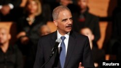 台北自由广场举办六四追思活动(美国之音齐勇明拍摄)