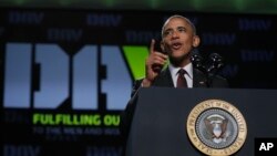 1일 미국 애틀랜타에서 진행된 전미 장애군인대회에서 연설하고 있는 바락 오바마 대통령.