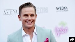 قرار است «بیلی مگنوسن» نقش یک پرنس را در علاءالدین بازی کند.