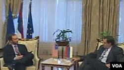 Novoizabrani predsjednik i sadašnji premijer RS Milorad Dodikom u razgovoru sa ambasadorom SAD u BiH Patrickom Moonom