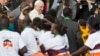 François au Kenya : le pape condamne les attaques au nom de Dieu