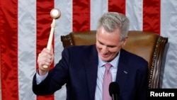 美国众议院共和党领袖凯文·麦卡锡（Kevin McCarthy）1月7日当选为第118届国会众议院议长。（路透社）
