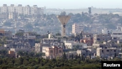 加沙被火箭弹击中的水塔。