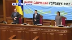 VOA60 DUNIYA: Ana Bukin Holi a Indiya, Maris 4, 2015