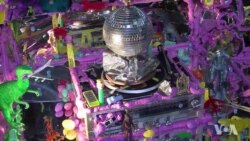 Exhibition Merges Custom Cars with Underground Art Culture