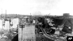 Строительство канала в феврале 1911 года