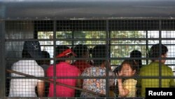 Beberapa pembelot Korea Utara (foto: dok). Pemerintah Laos mendeportasi ke China 9 warga Korea Utara yang membelot.