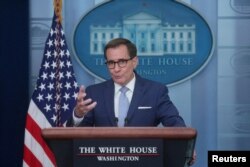 CNN'e verdiği röportajda Kirby, "Bu çok şok edici. Kendisi, ailesi ve destekçileri için çok üzücü. Eminim tüm Ekvador şu an yas tutuyor" diye konuştu.